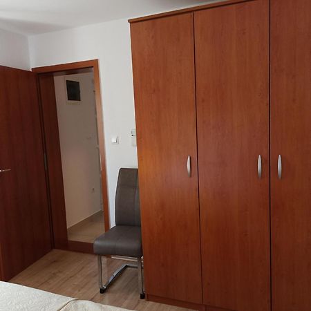 Seaside Apartments Laurus มูร์แตร์ ภายนอก รูปภาพ