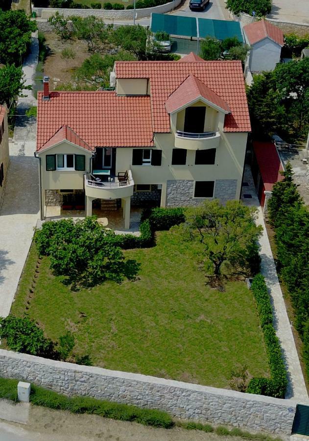 Seaside Apartments Laurus มูร์แตร์ ภายนอก รูปภาพ